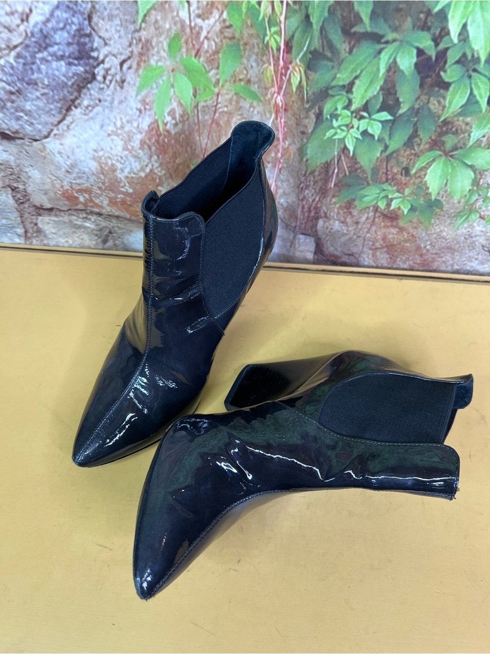 POUR LA VICTOIRE Charcoal Patent Leather Minimalist Luxury Ankle Boots, 7.5 - Picture 13 of 15